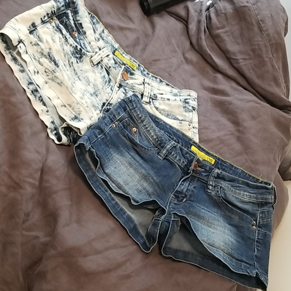 2 pairs of jean shorts (juniors size 7)